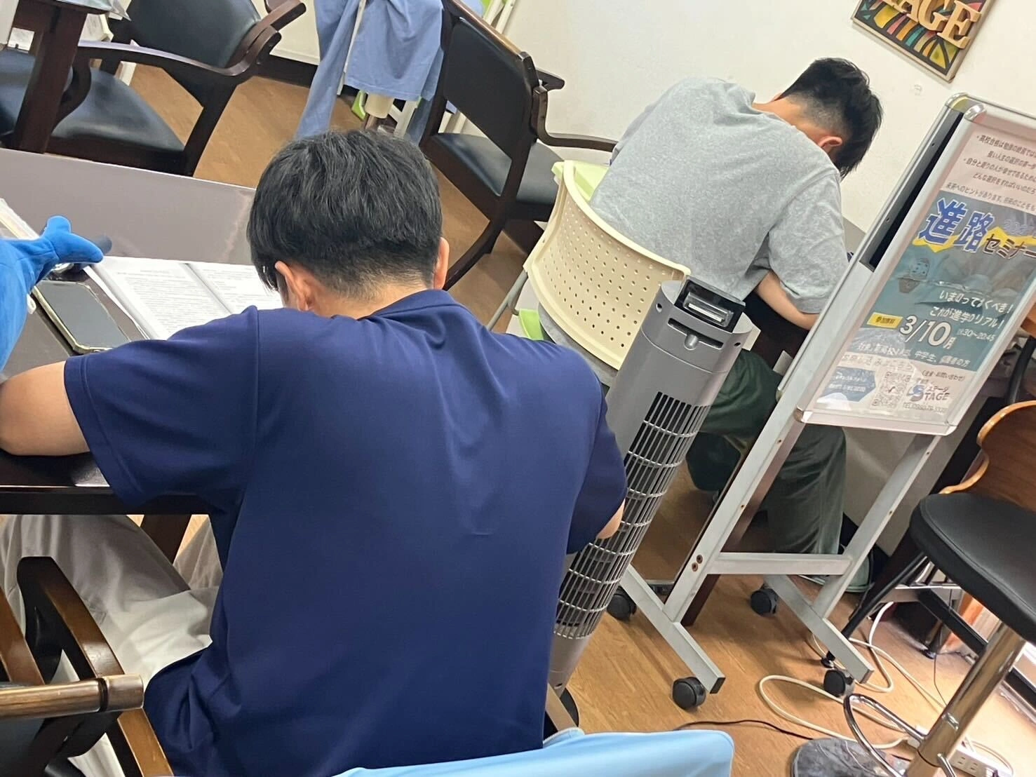 学習塾STAGEでの学習風景